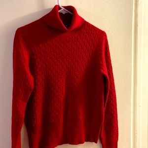 Cashmere sweater